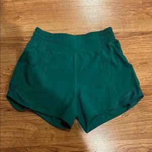Lululemon Athletica Hotty Hot 2.5 Shorts